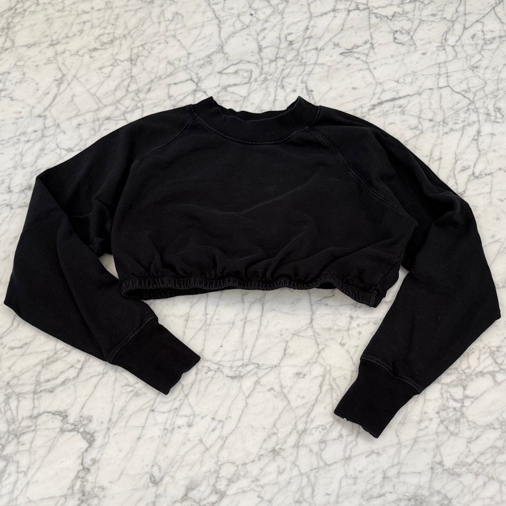 TAN + LINES by Sivan Ayla Sz XS - Cropped CrewNeck Sweatshirt Black